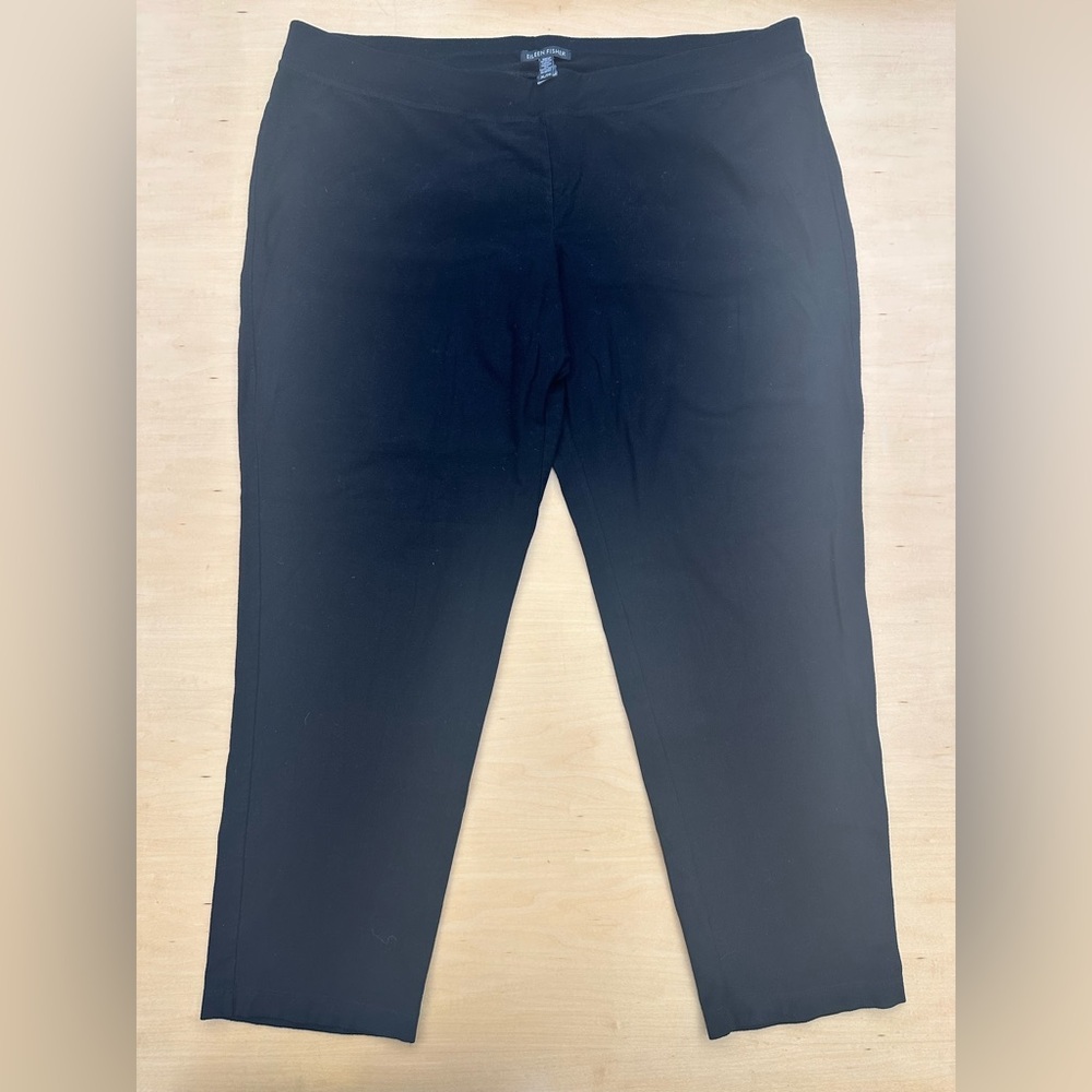Eileen Fisher women’s black leggings